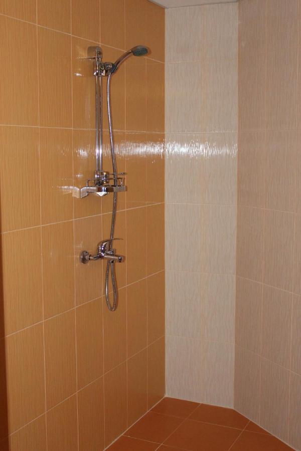 ספרבה בניה Hotel Radi מראה חיצוני תמונה